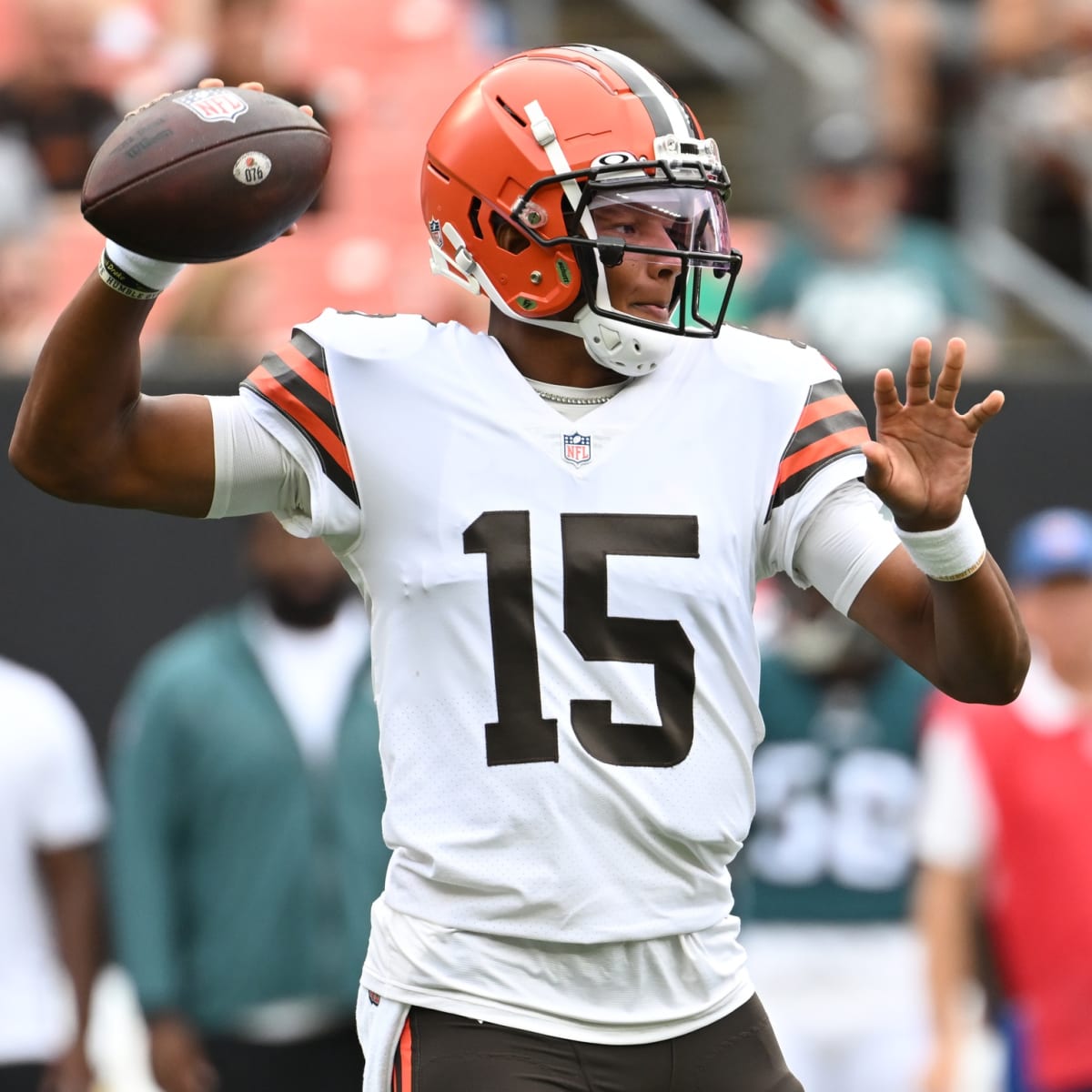 Joshua Dobbs' parents savoring son's last season as Vols quarterback