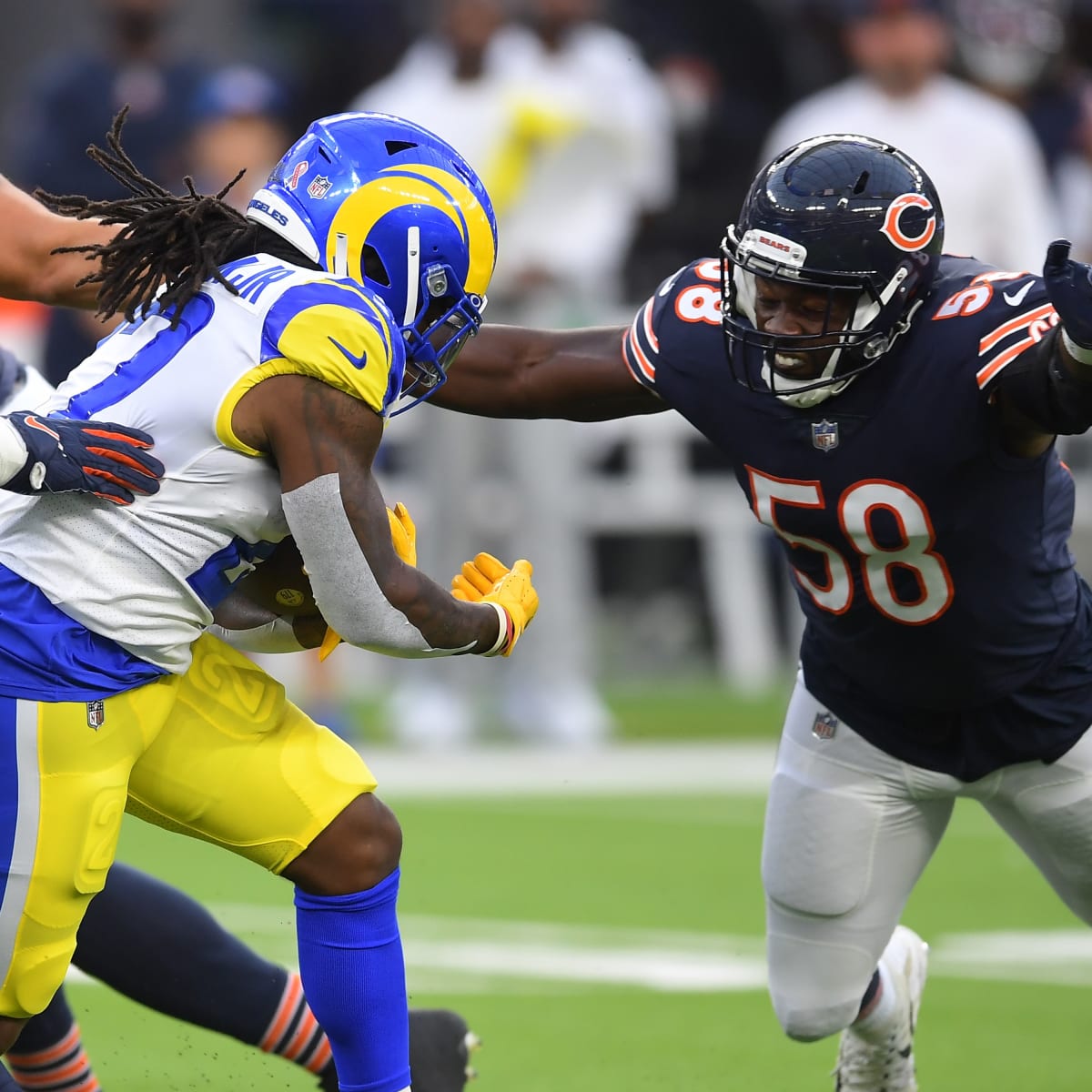 2 reasons the Commanders should absolutely trade for Roquan Smith