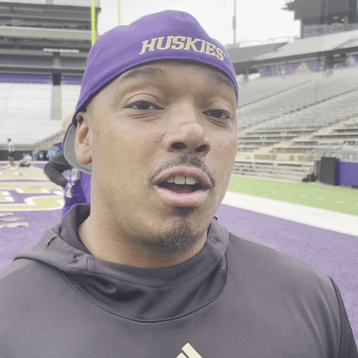 Julius Brown Hired as Washington Huskies Cornerbacks Coach - UW Dawg Pound