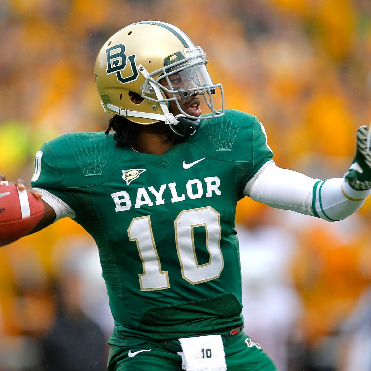 Video: Baylor's Robert Griffin III wows NFL scouts with Pro Day workout