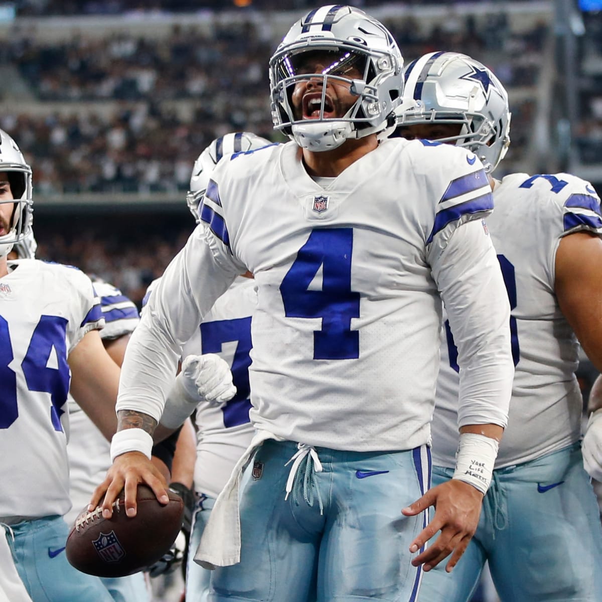 NFL Team Values 2022: Dallas Cowboys Are The First Franchise Worth $8  Billion