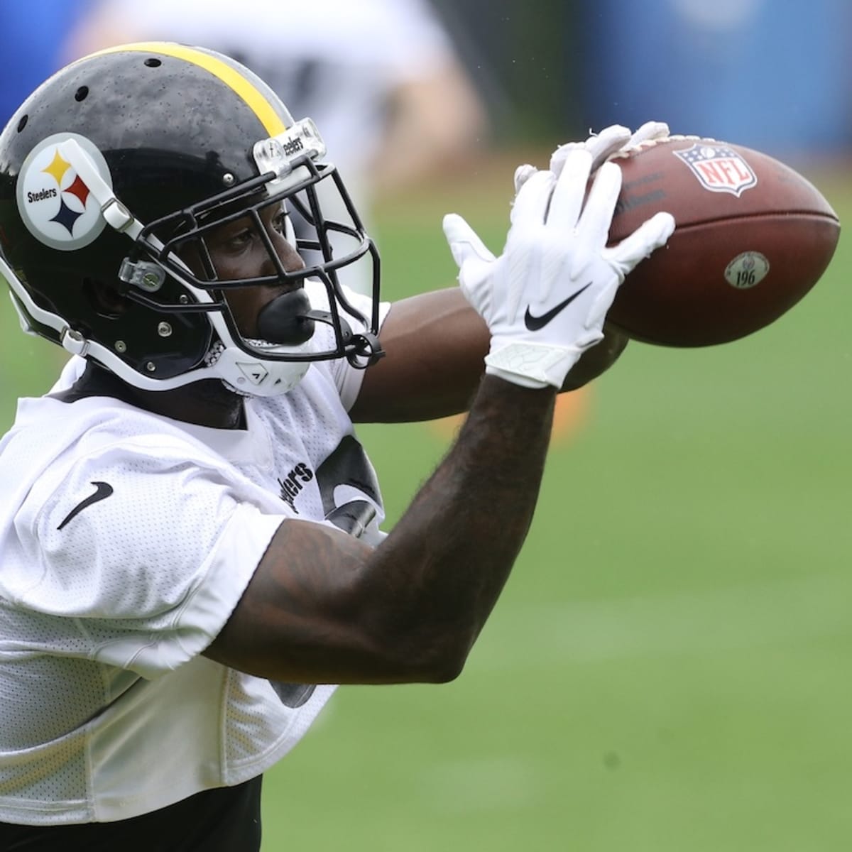 Pittsburgh Steelers Release RB Master Teague - Sports Illustrated