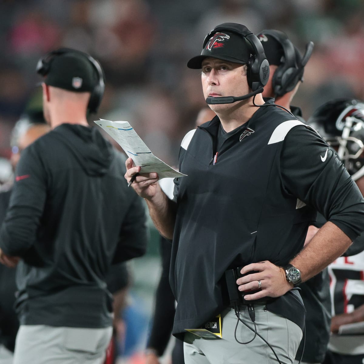 Falcons coach Arthur Smith brushes off dismal passing stats following  opening win over Panthers