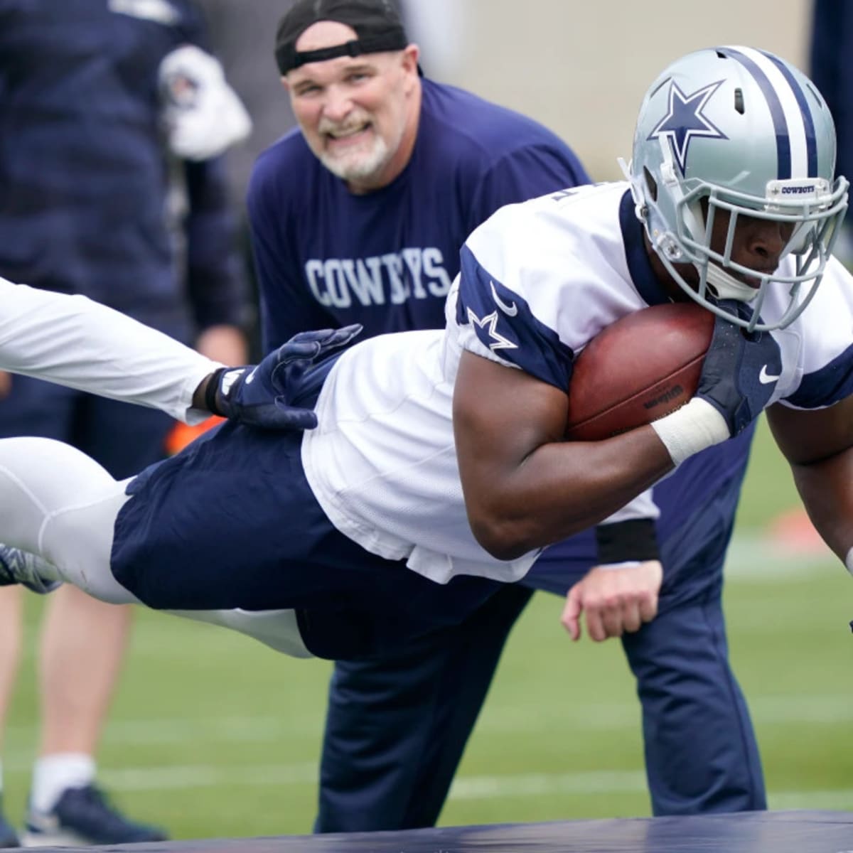 Cowboys release wide receiver Dennis Houston - Blogging The Boys