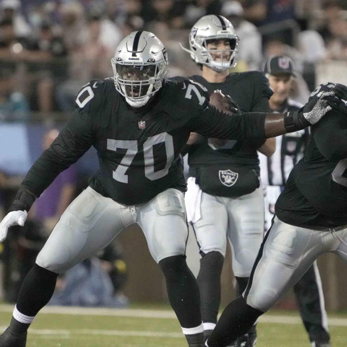 Las Vegas Raiders glad to have Alex Leatherwood 