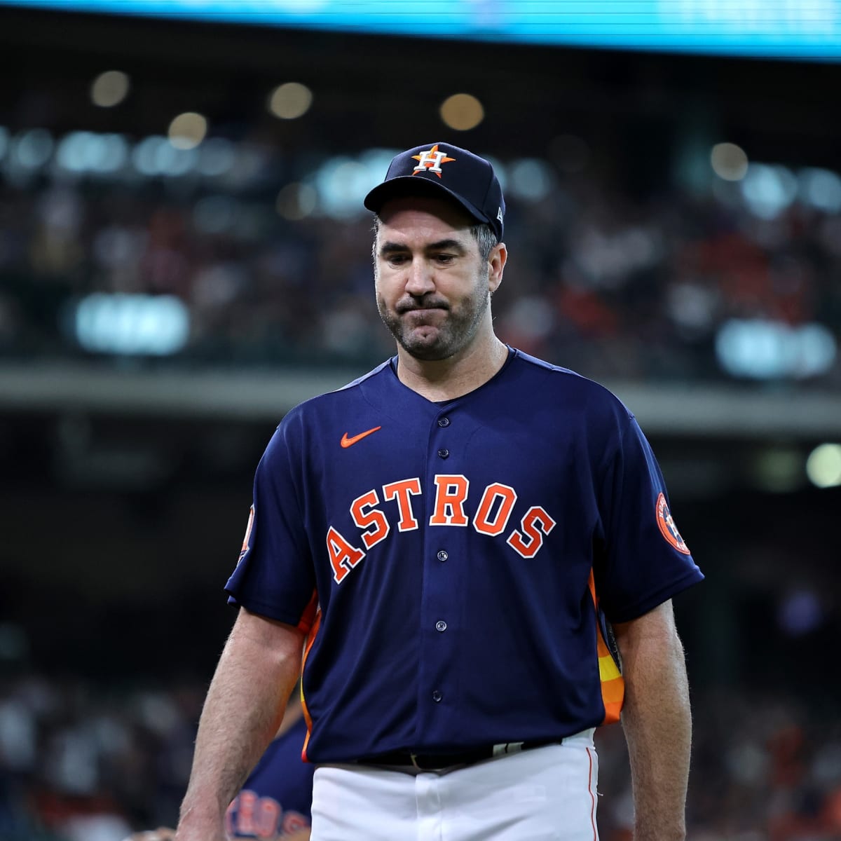 Vintage Verlander dominates as Astros shut out Mariners 4-0 - The Columbian