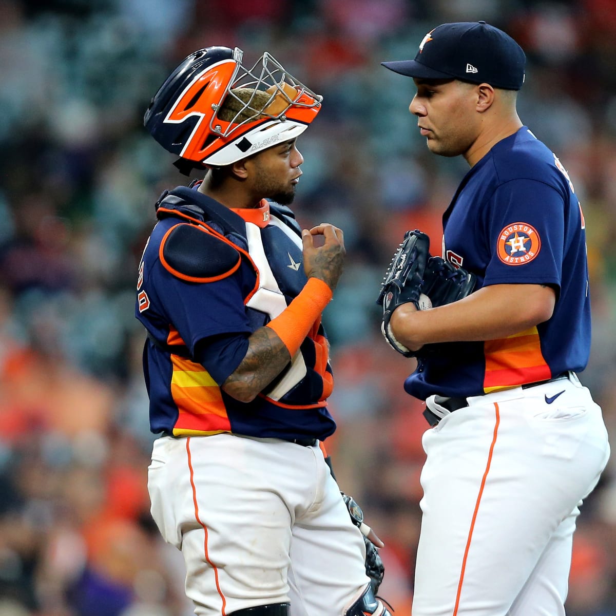 Astros recall reliever Andre Scrubb