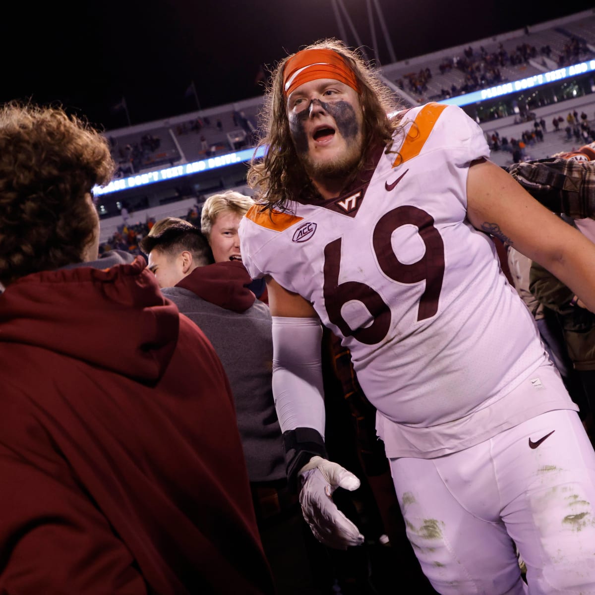 Colts news: Indianapolis claims OT Luke Tenuta from Buffalo Bills