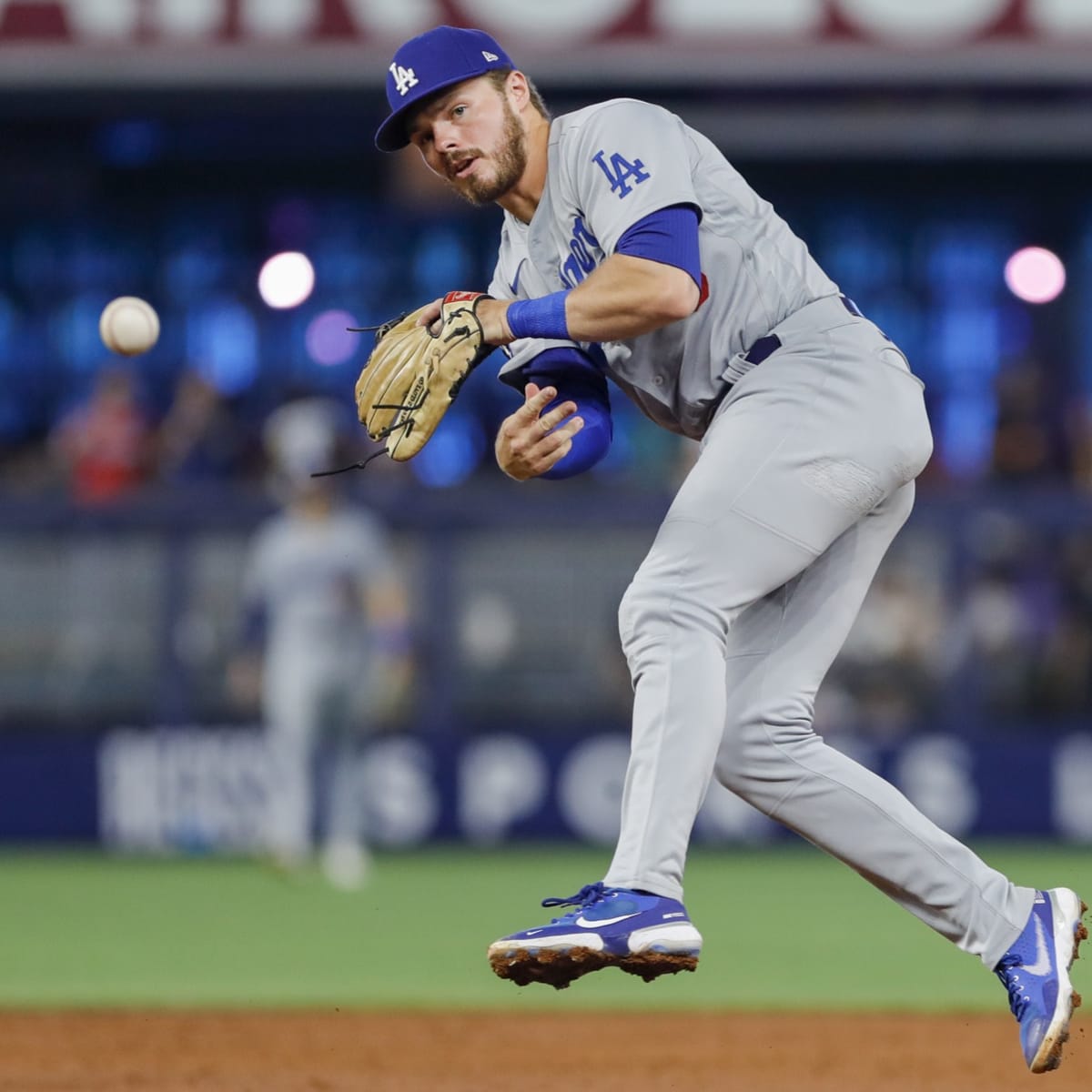Dodgers News: LA Scratches Gavin Lux from Starting Lineup on
