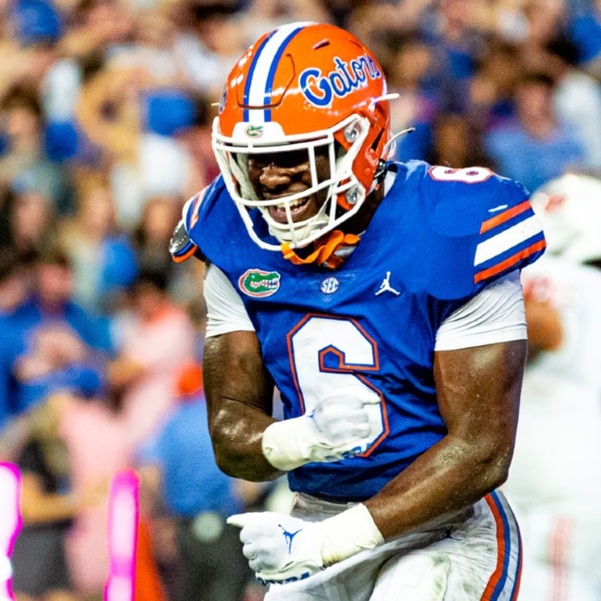 Gators Shemar James Highest Graded SEC Linebacker by PFF to Begin 2023 -  Sports Illustrated Florida Gators News, Analysis and More