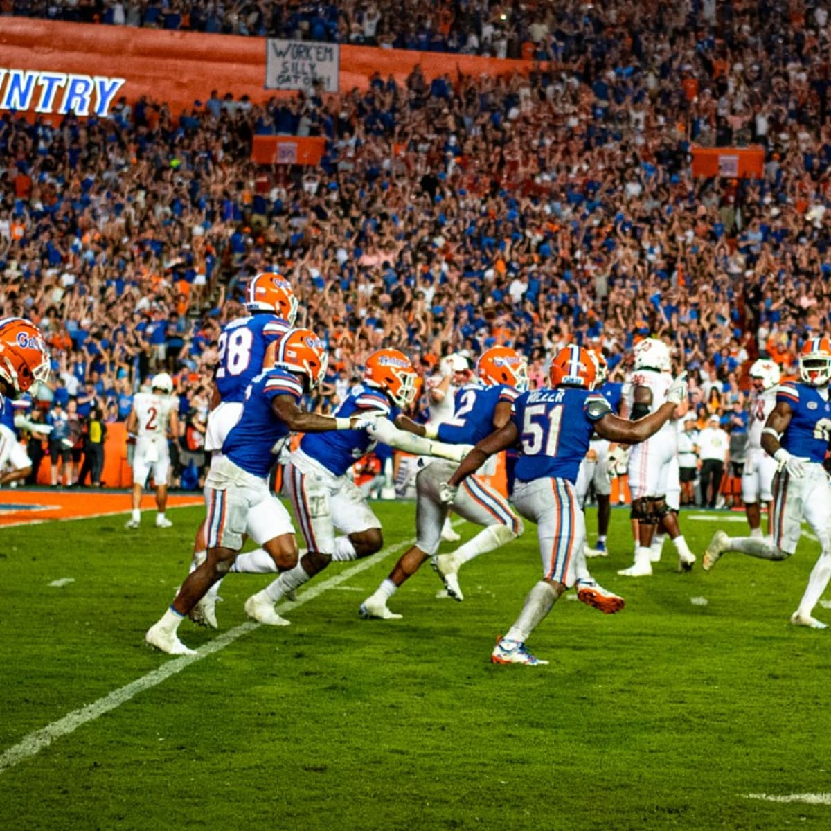 Gators go from unranked to No. 12 after Utah upset