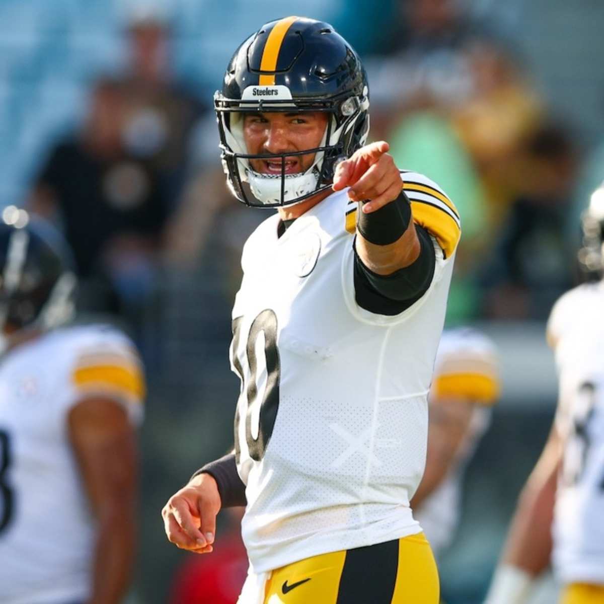 Pittsburgh Steelers name Mitch Trubisky starting quarterback for