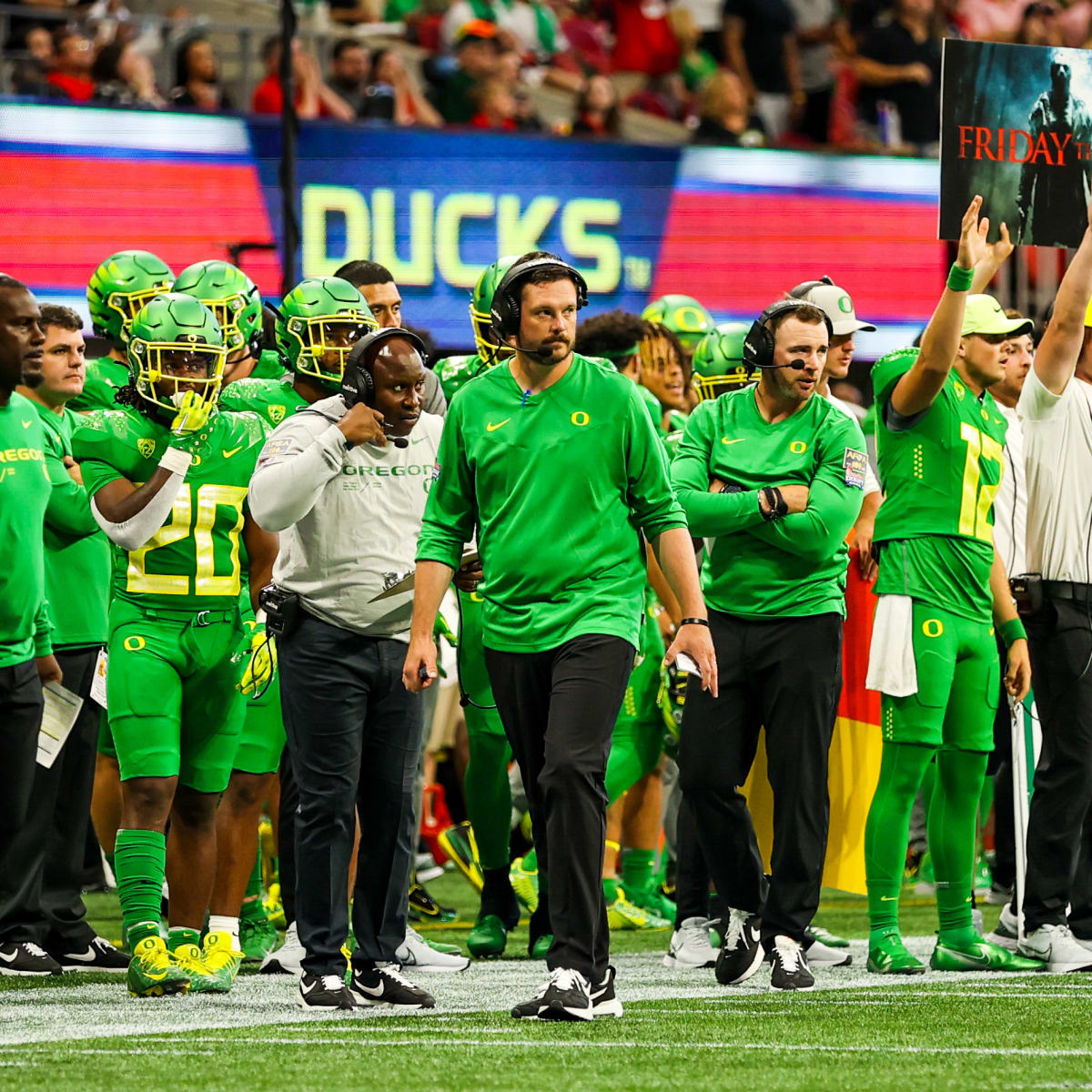 Torres' Take: What to Make of Oregon Football's Splash During the Early  Signing Period - Sports Illustrated Oregon Ducks News, Analysis and More