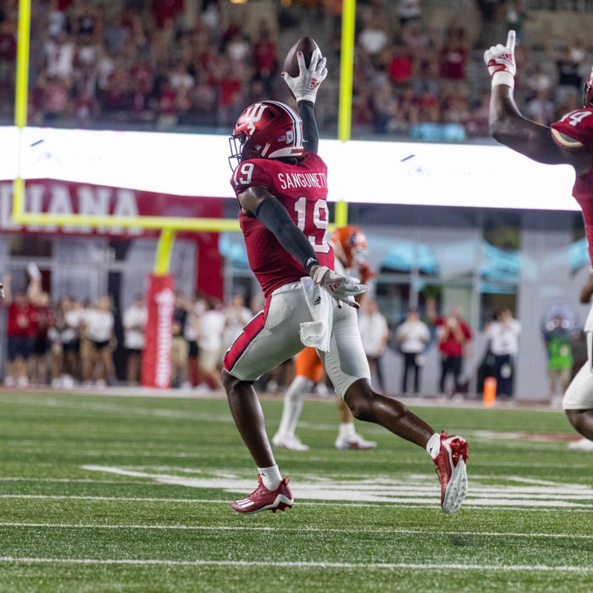 Indiana Football Practices at Lucas Oil Stadium, Nearing Quarterback  Decision - Sports Illustrated Indiana Hoosiers News, Analysis and More