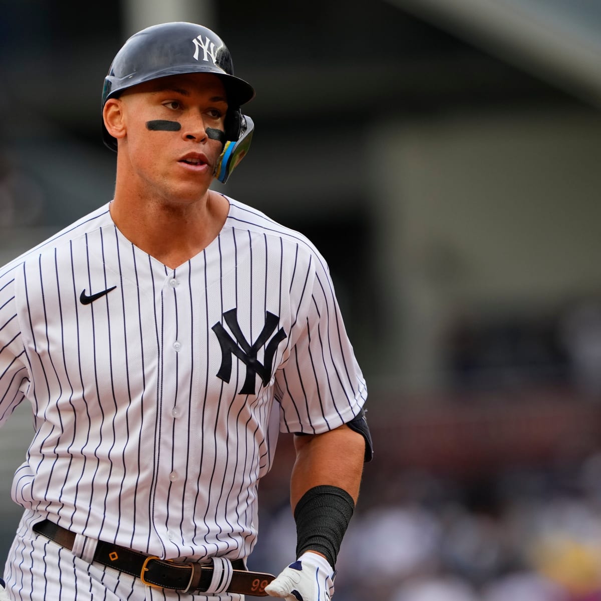 That Was in College” - Yankees Star Aaron Judge Once Had to Explain Why He  Was Wearing Rival Team Red Sox's Jersey in an Infamous Picture -  EssentiallySports