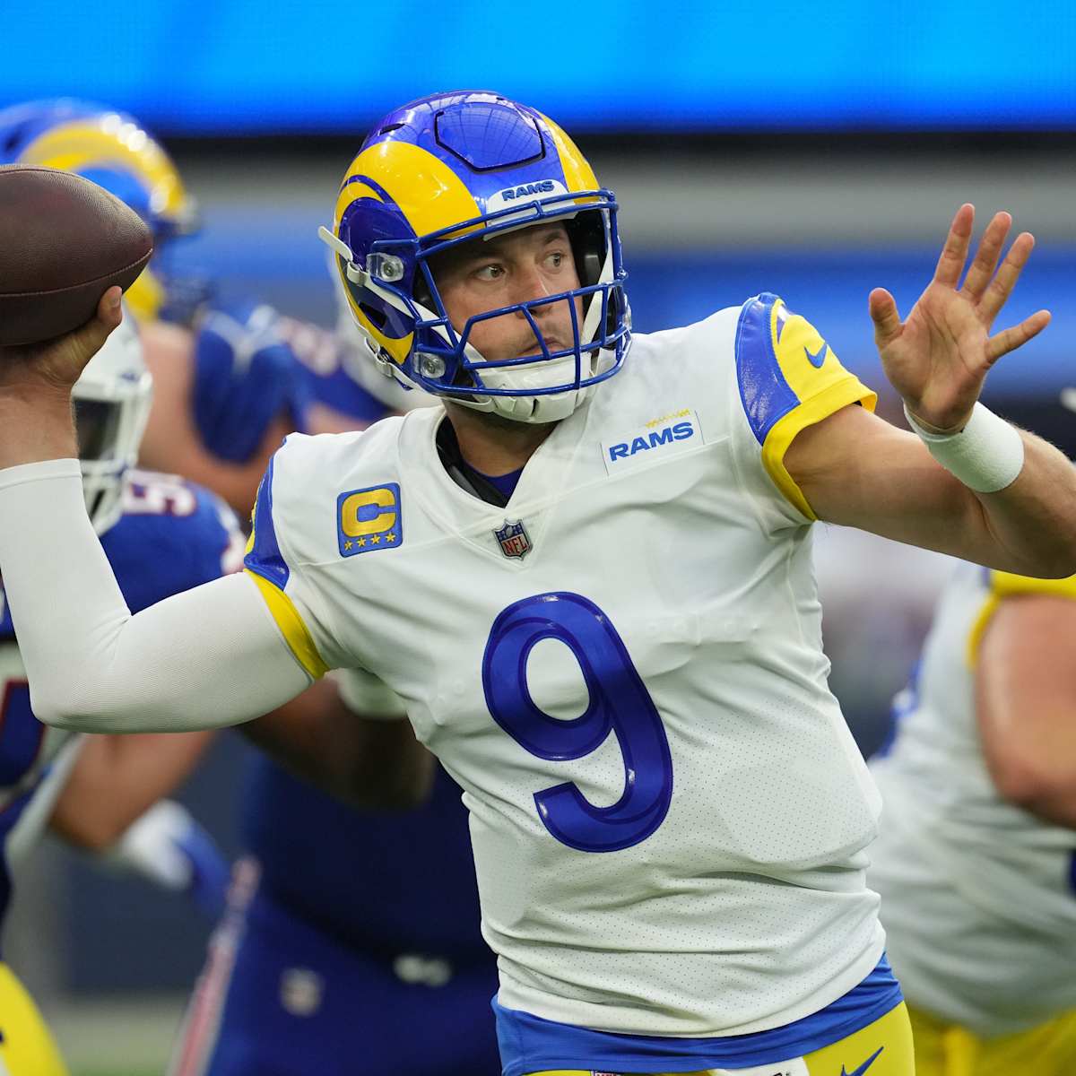 Josh Allen and Buffalo Bill Dominate Los Angeles Rams 31-10 in Season  Opener - Sports Illustrated LA Rams News, Analysis and More