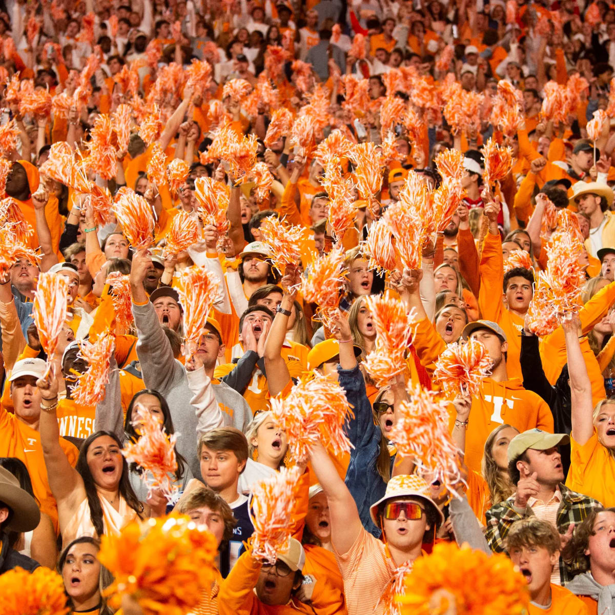 Tennessee Fans Takeover The Pirates Ballpark in Pittsburgh