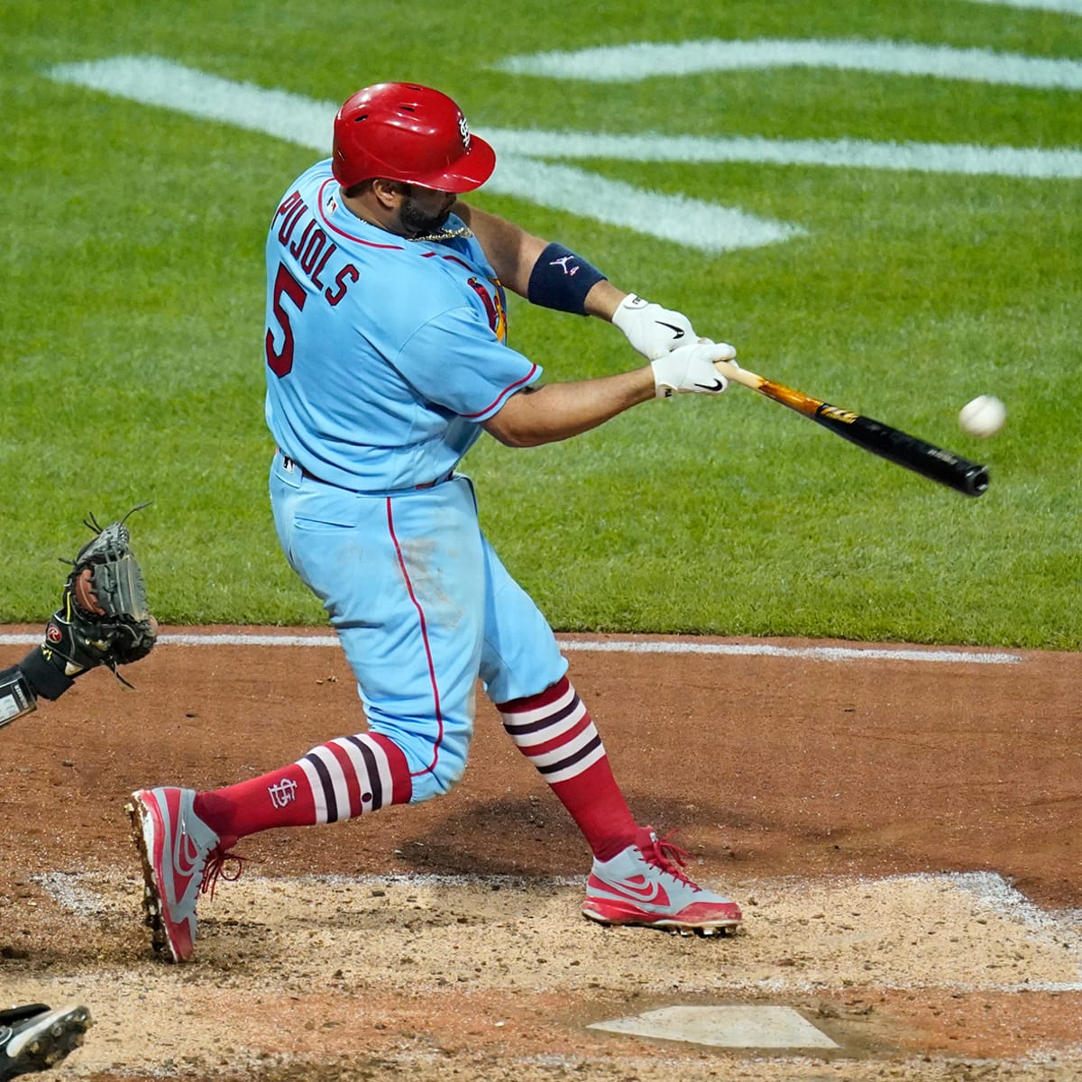 Cardinals' Albert Pujols approaching Yankees' Alex Rodriguez on