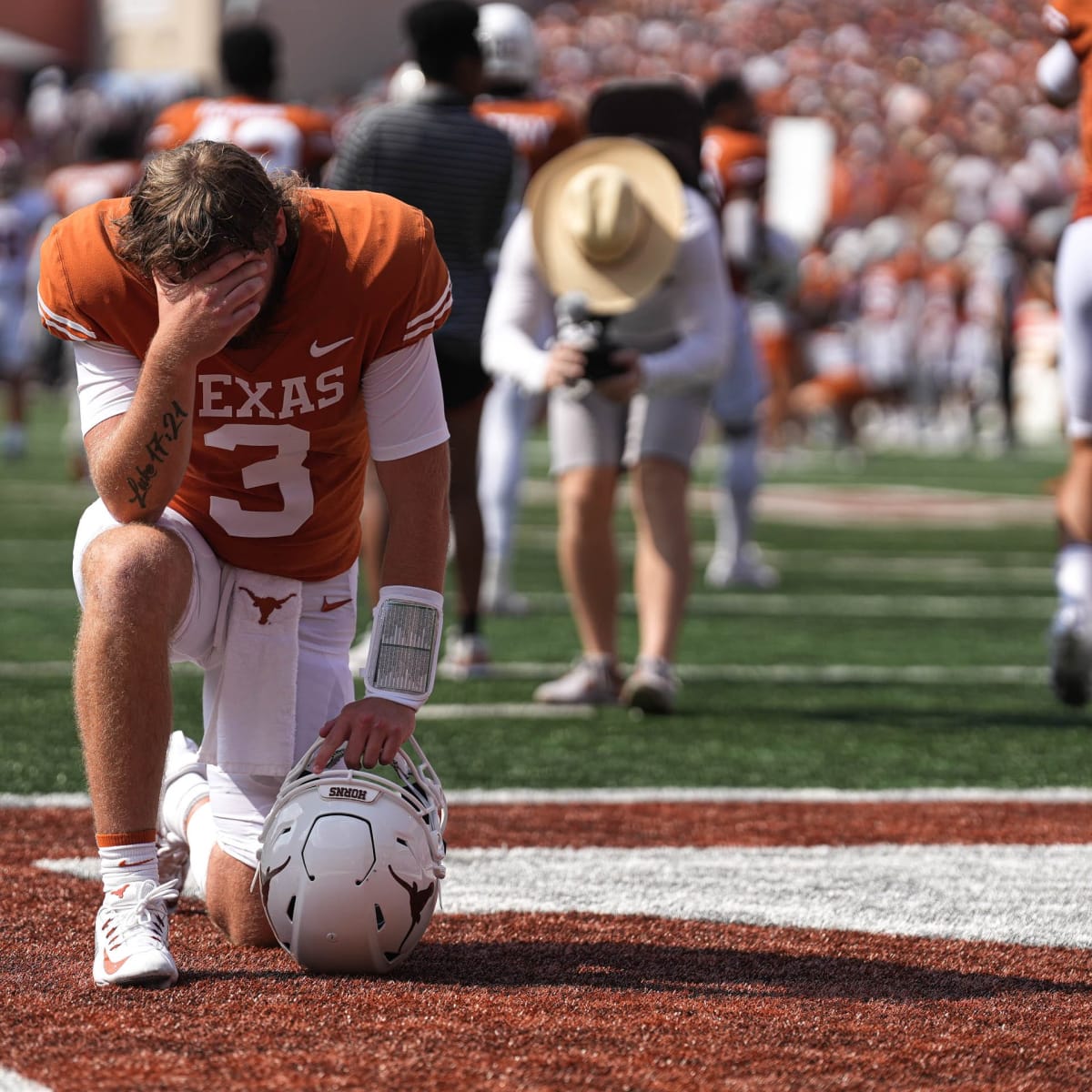 Jersey Numbers of Texas Longhorns Football Newcomers Quinn Ewers and Others  Revealed - Sports Illustrated Texas Longhorns News, Analysis and More