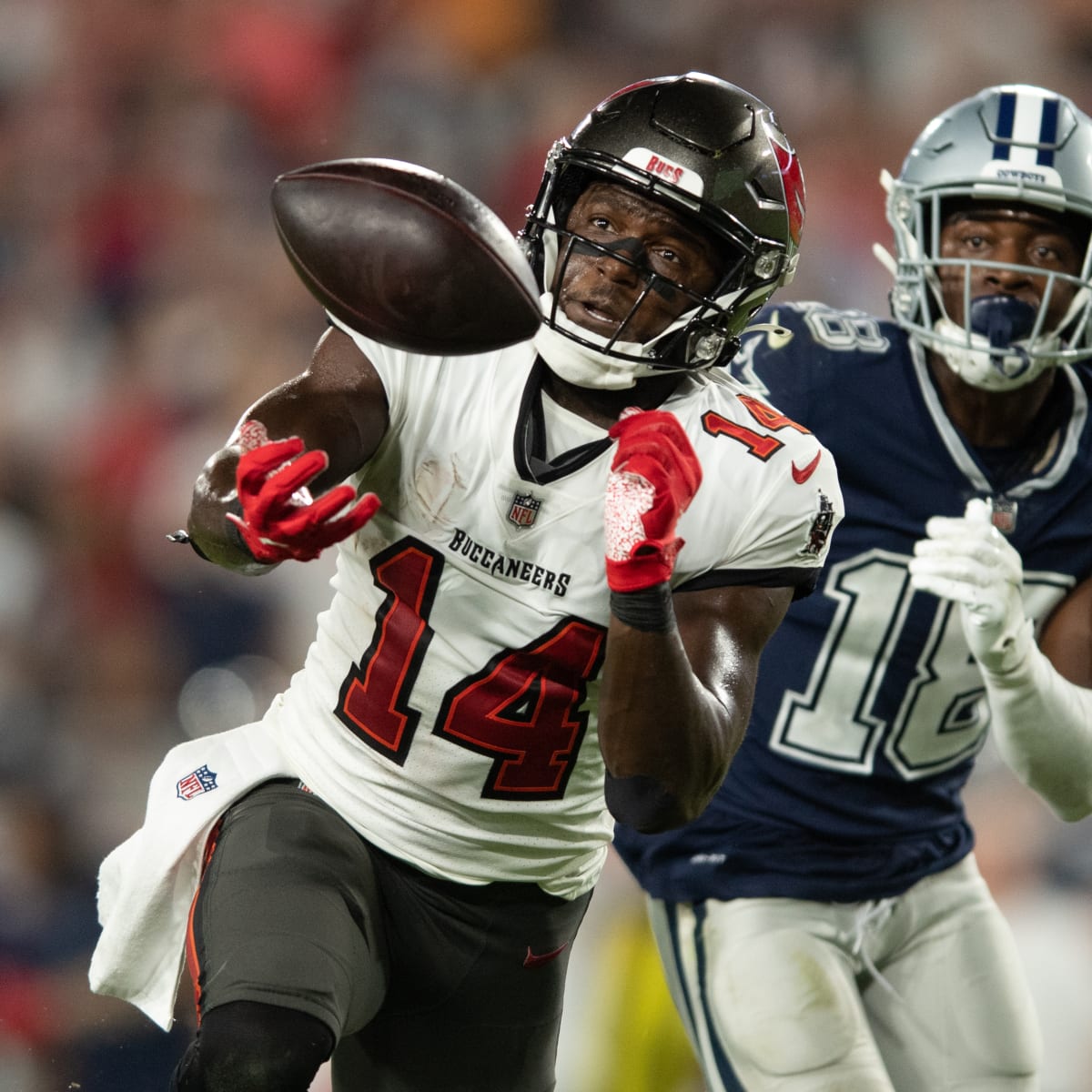 Hamstring Injury For Chris Godwin -  - Tampa Bay