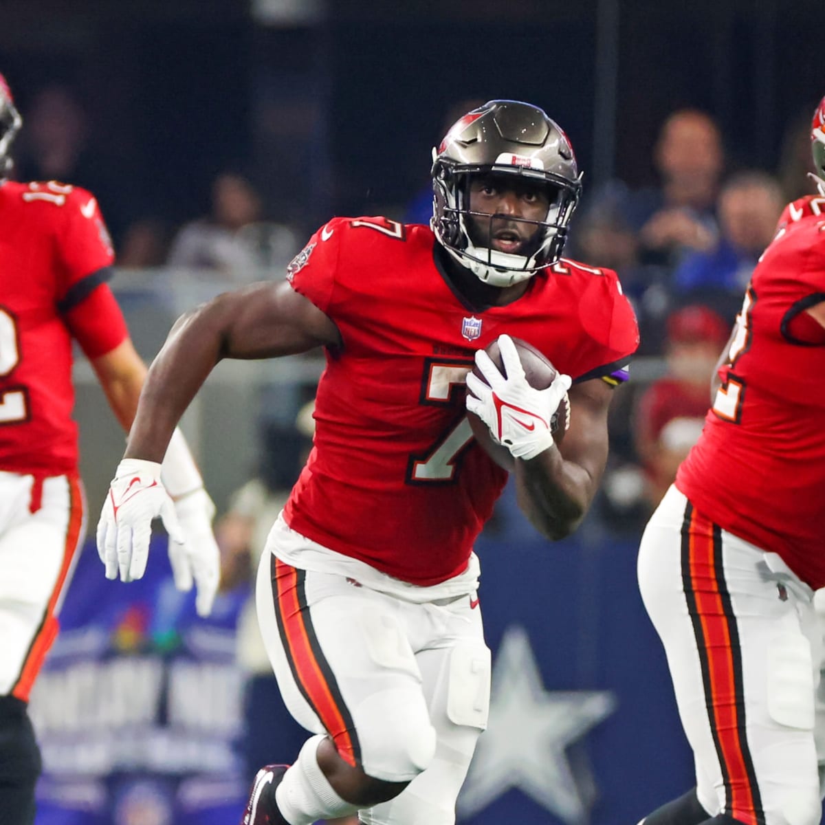 It's football': Cowboys' Micah Parsons moves past exchange with Bucs' Leonard  Fournette