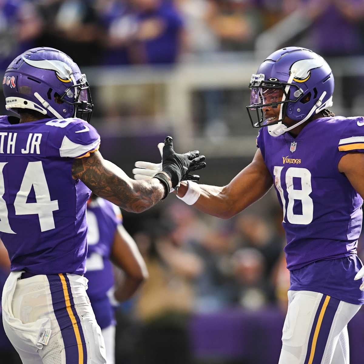 Vikings Snap Counts: Top pick Cine barely seen in NFL debut North