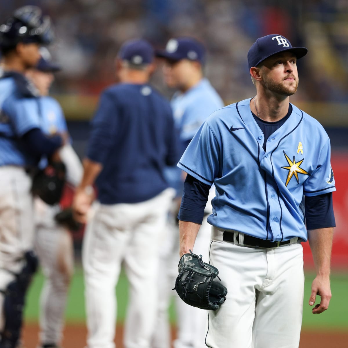 Blue Jays beat Rays in first Canada Day game at Rogers Centre