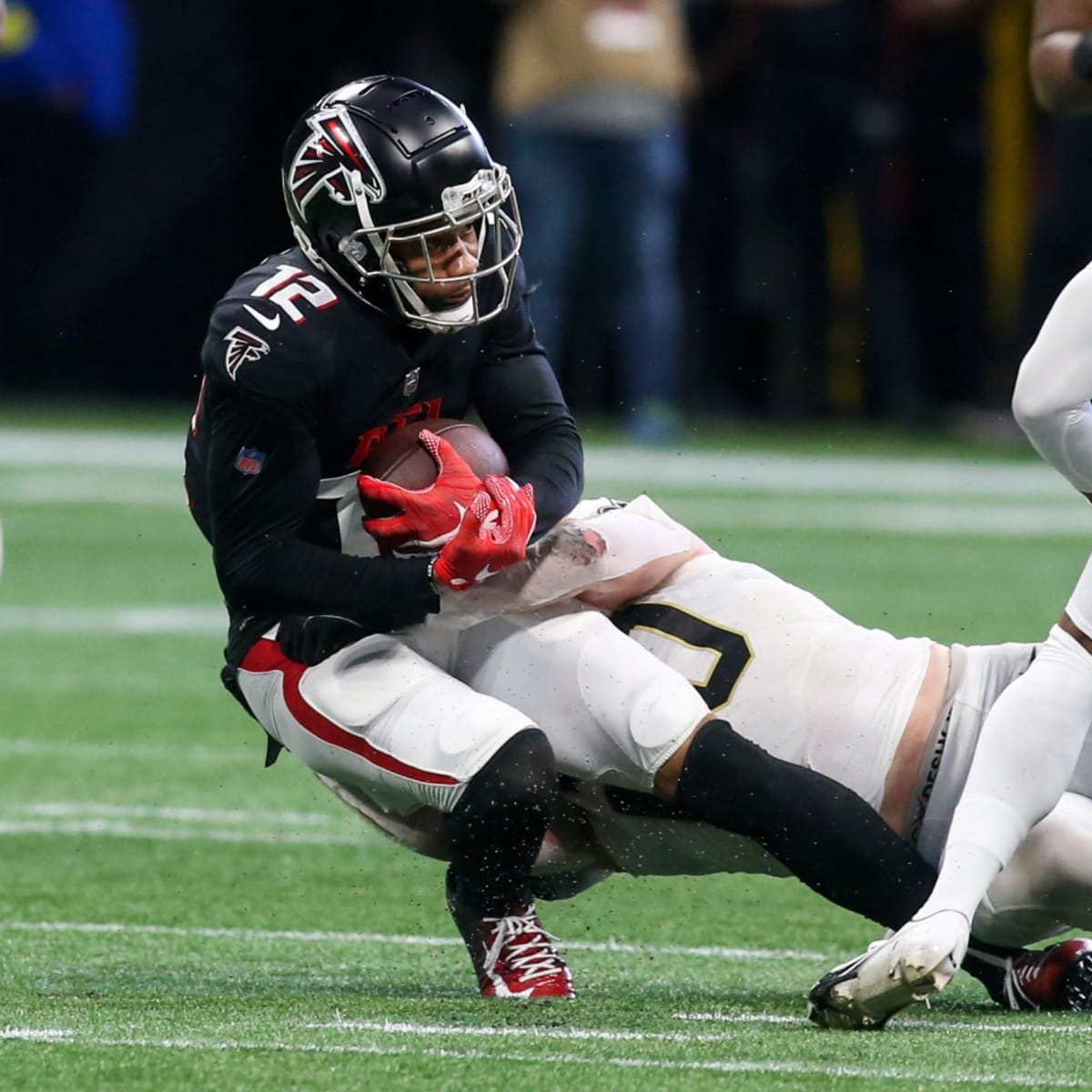 Atlanta Falcons wide receiver KhaDarel Hodge hauls in a catch during the  second half of an NFL football game against the Los Angeles Rams, Sunday,  Sept. 18, 2022, in Inglewood, Calif. (AP