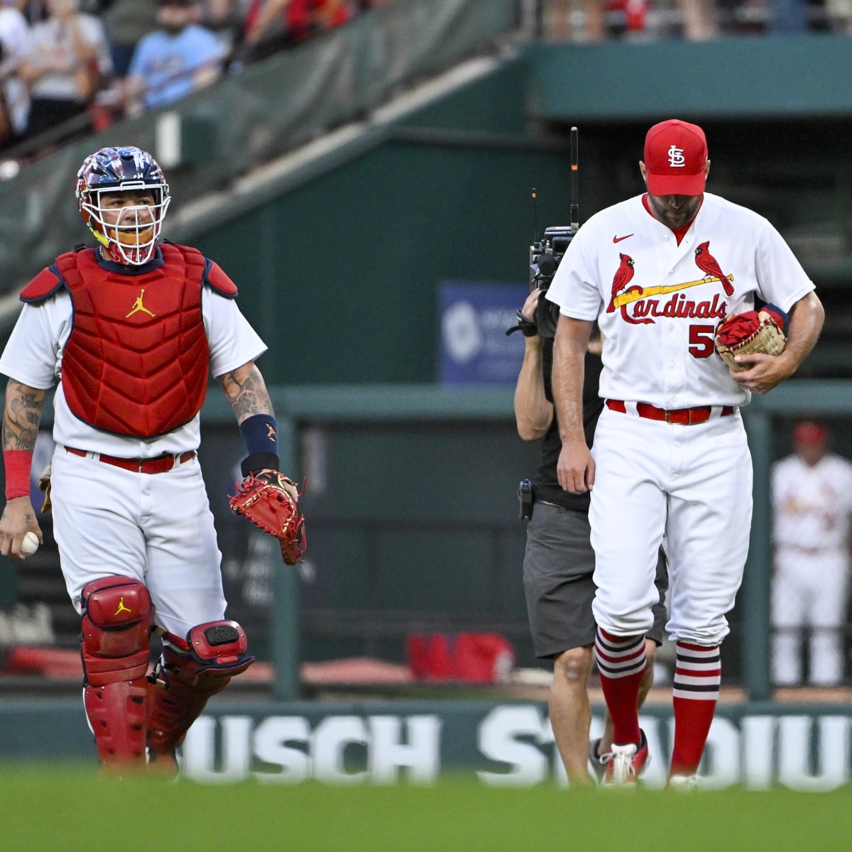 WATCH: Cardinals Adam Wainwright, Yadier Molina Set New MLB Record -  Fastball