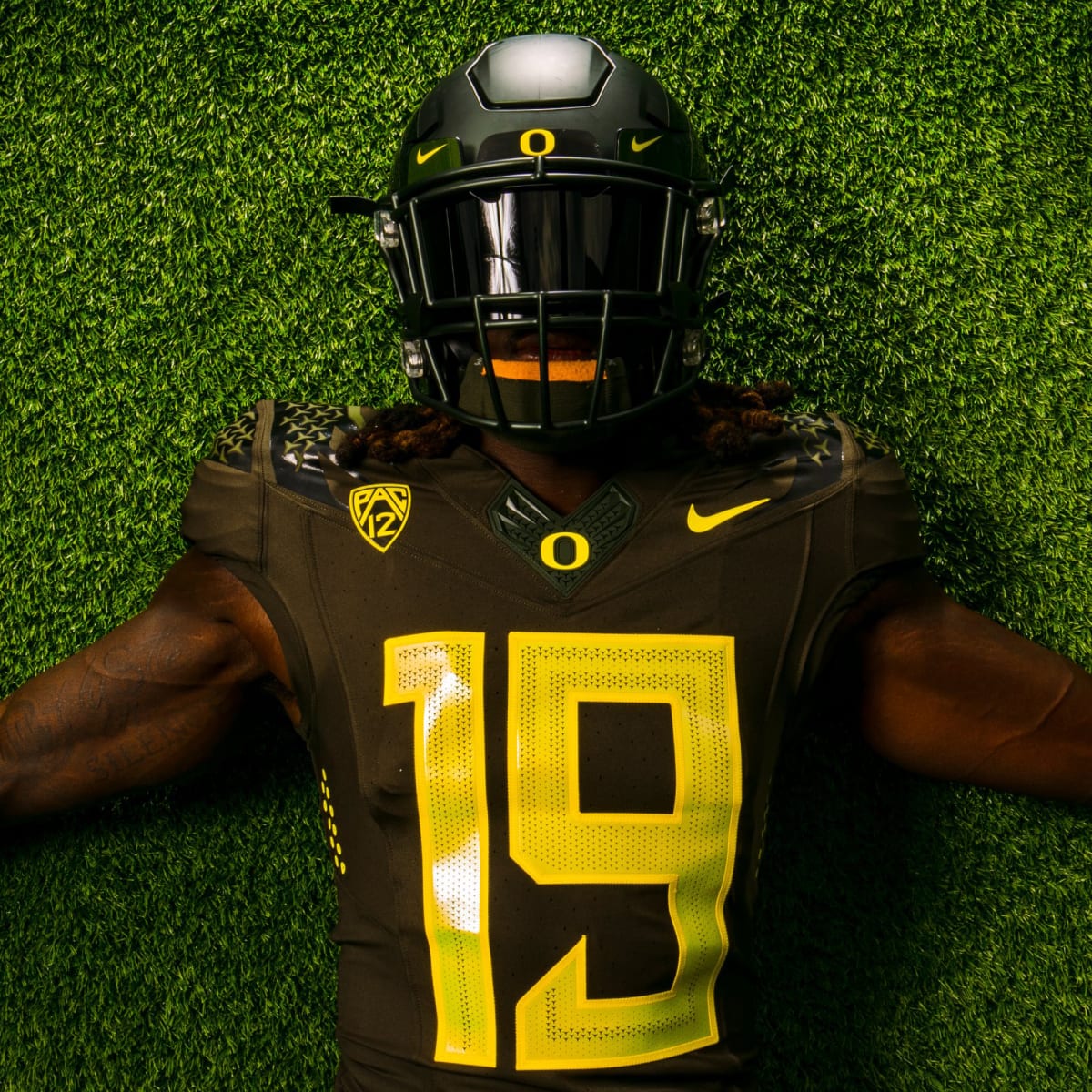 The Oregon Ducks' latest crazy football uniforms are designed to look like,  well, ducks