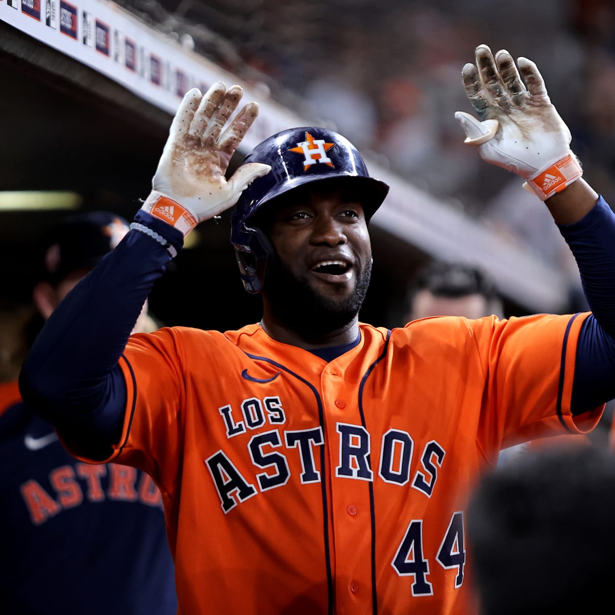 Astros set World Series roster - Battery Power