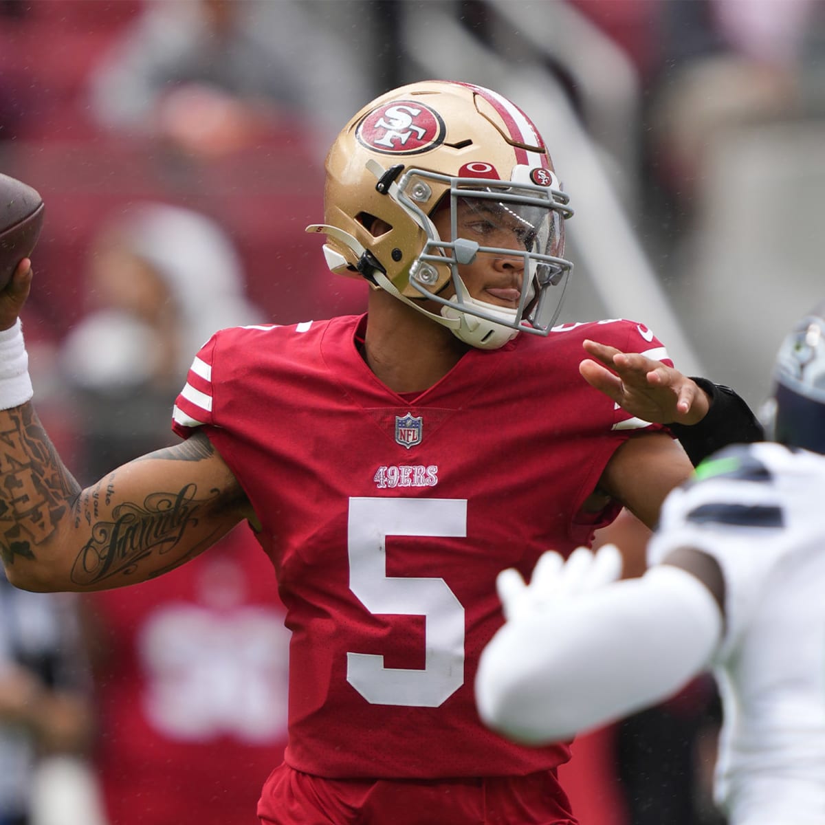 QB Trey Lance carted off in 1st quarter for 49ers - Sports Illustrated  Minnesota Sports, News, Analysis, and More