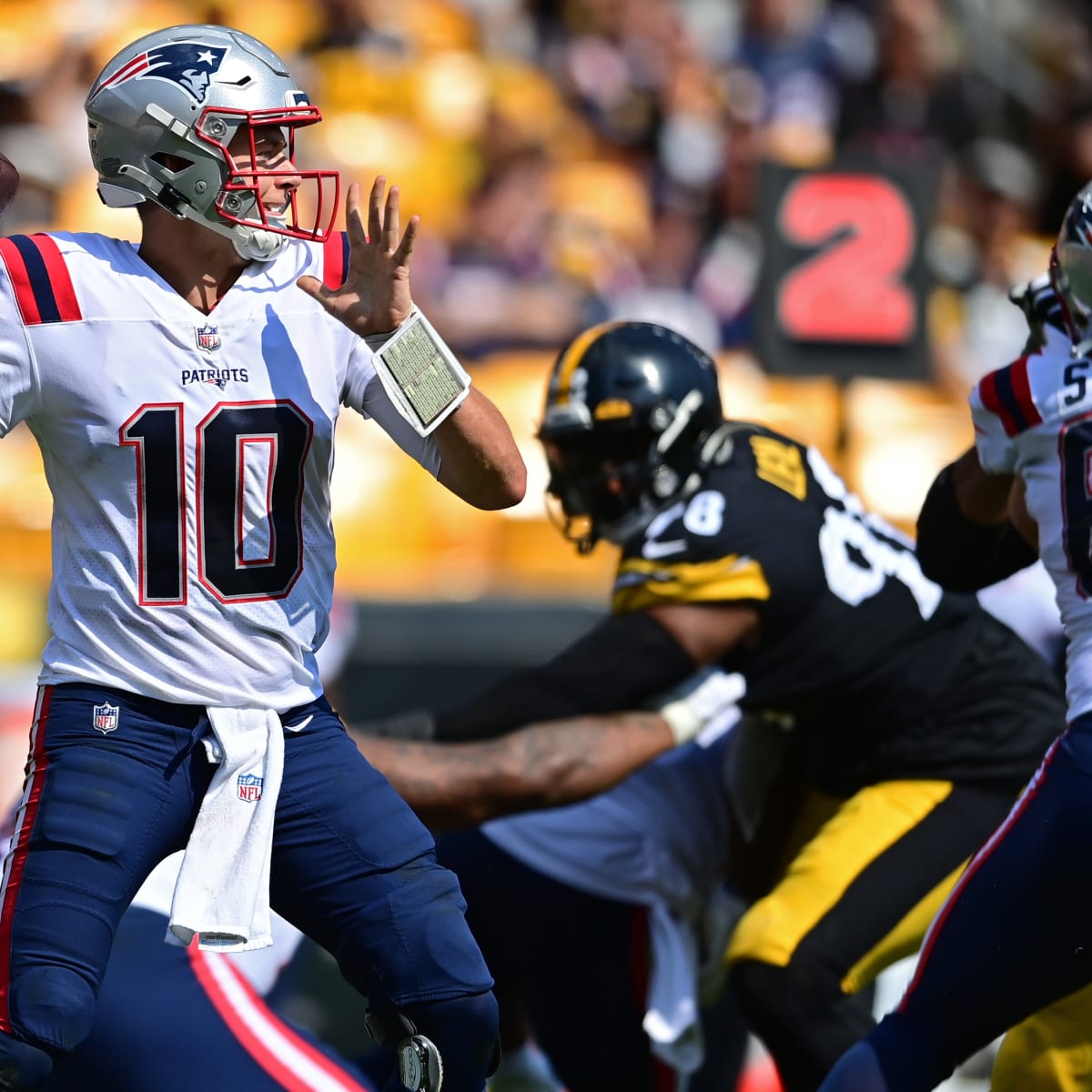 Pittsburgh Steelers vs. New England Patriots - 2022 NFL Regular Season Week  2 - Acrisure Stadium in Pittsburgh, PA