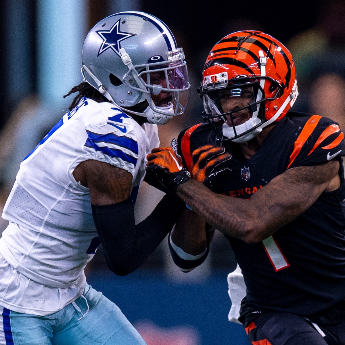 Cincinnati Bengals cornerback Tre Flowers (33) is seen during an NFL  football game against the Dallas Cowboys, Sunday, Sept. 18, 2022, in  Arlington, Texas. Dallas won 20-17. (AP Photo/Brandon Wade Stock Photo -  Alamy