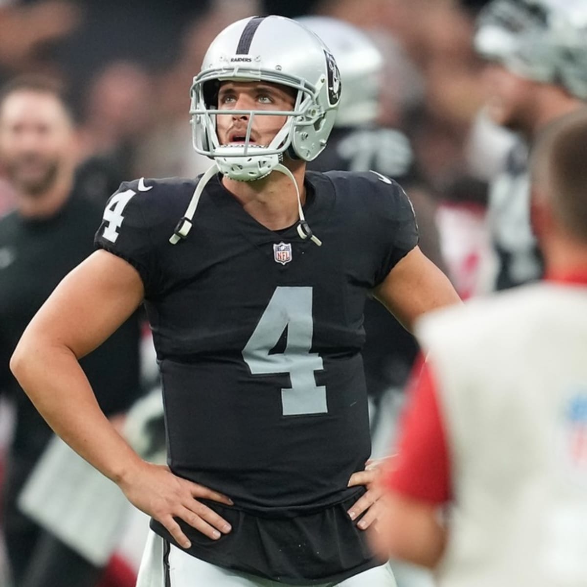 Raiders offense collapses in historic loss against Cardinals