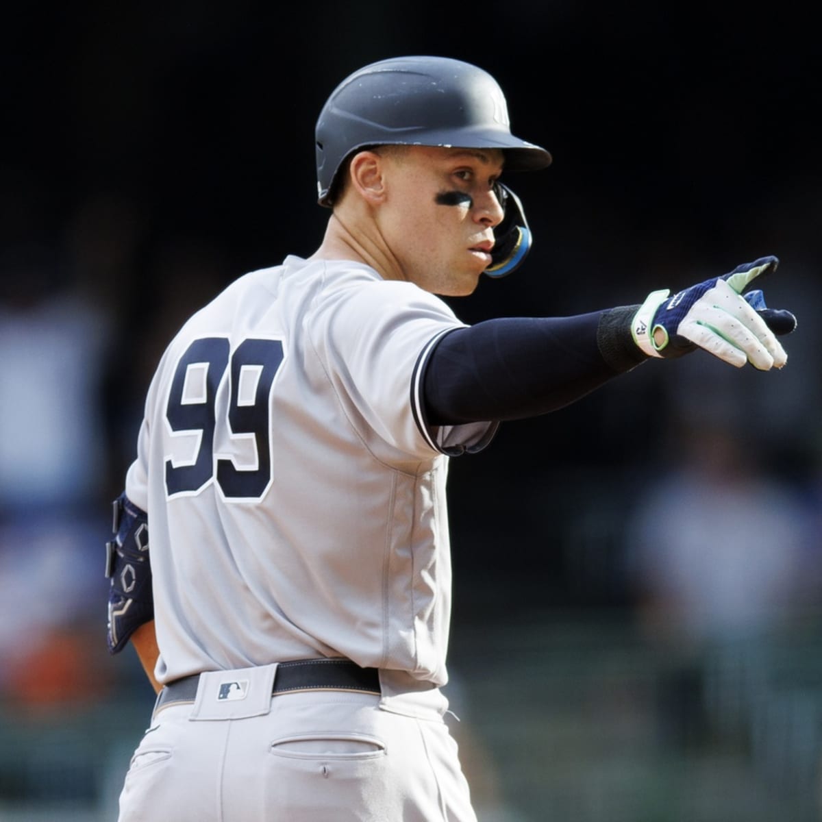 Judge hits 58th and 59th homers, Yanks beat Brewers 12-8