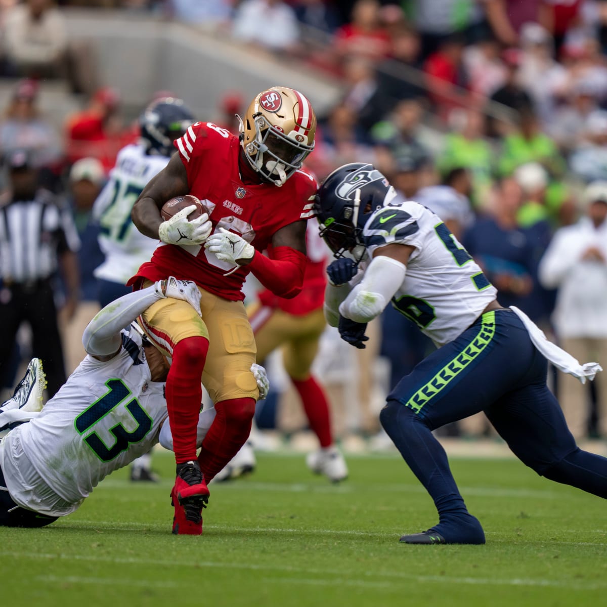 Seattle Seahawks defensive end Darrell Taylor's hit-stick tackle  reverberates throughout SoFi Stadium