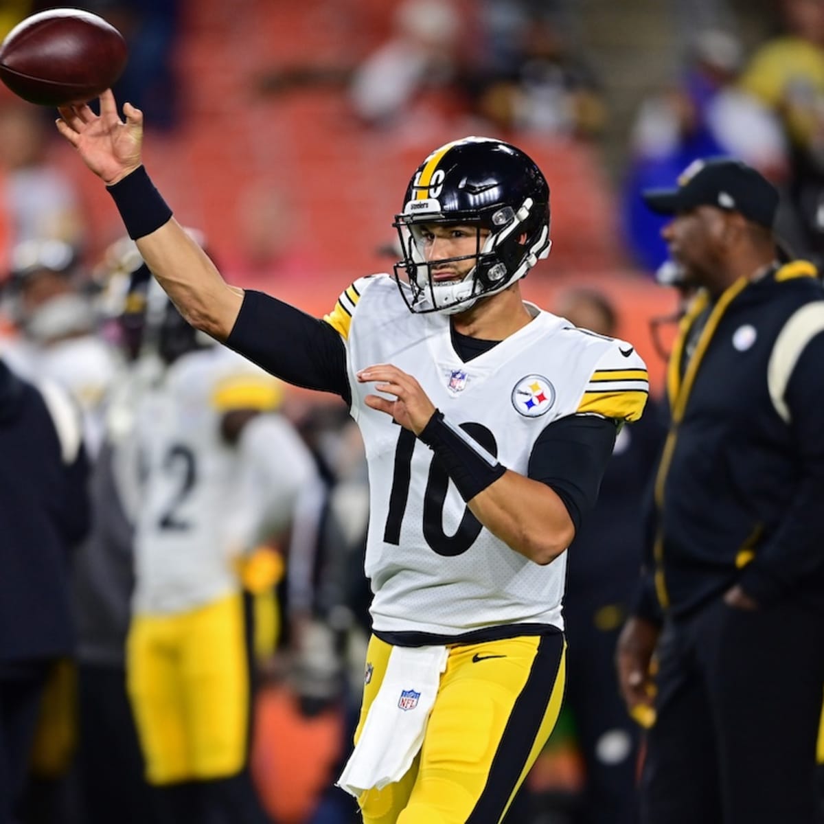 Steelers offense hurt by second-half struggles in loss