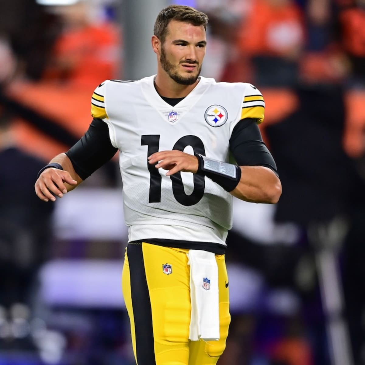 Pittsburgh Steelers' Mitch Trubisky New Favorite to Be First QB Benched -  Sports Illustrated Pittsburgh Steelers News, Analysis and More