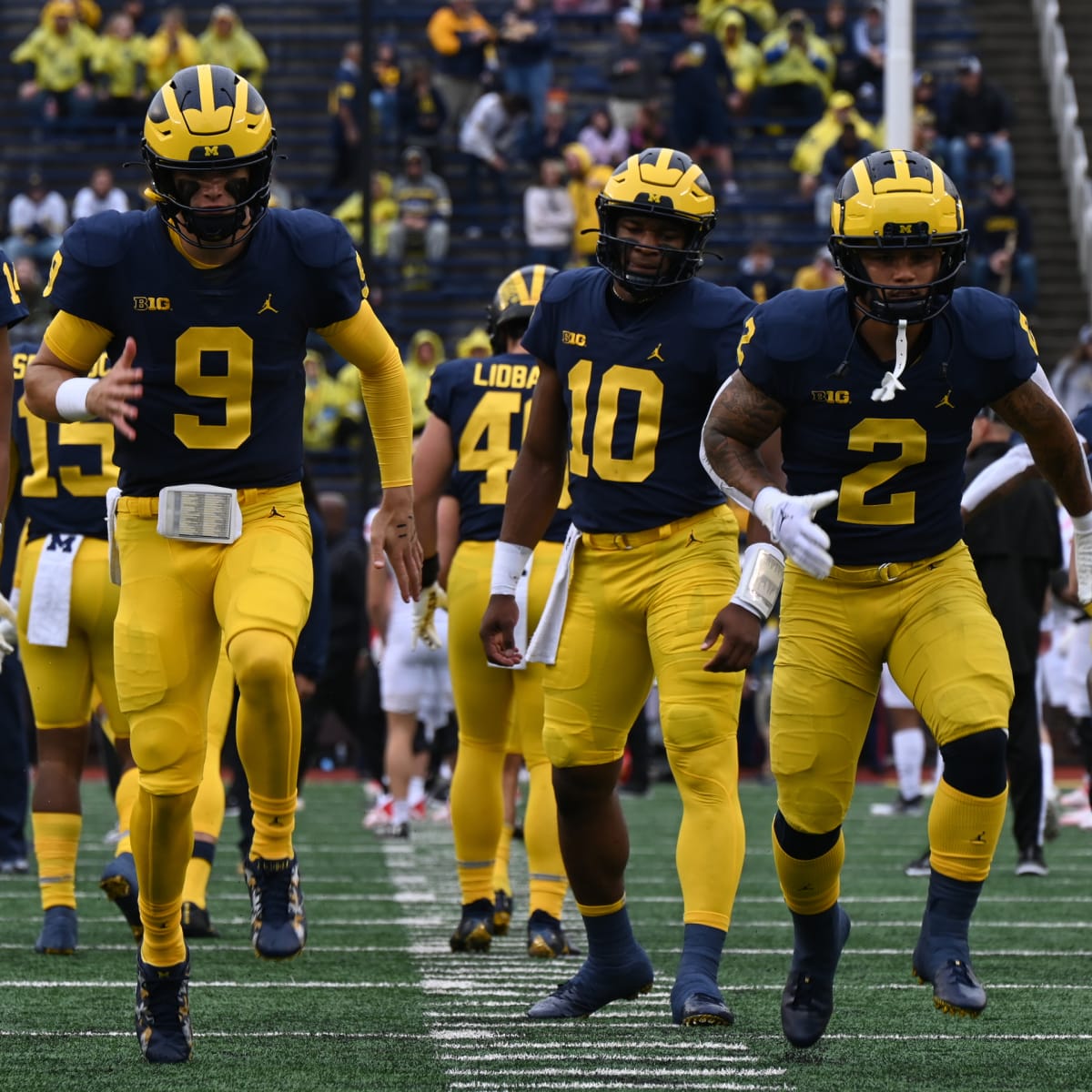 Pro Football Focus ranks the Michigan football offensive line