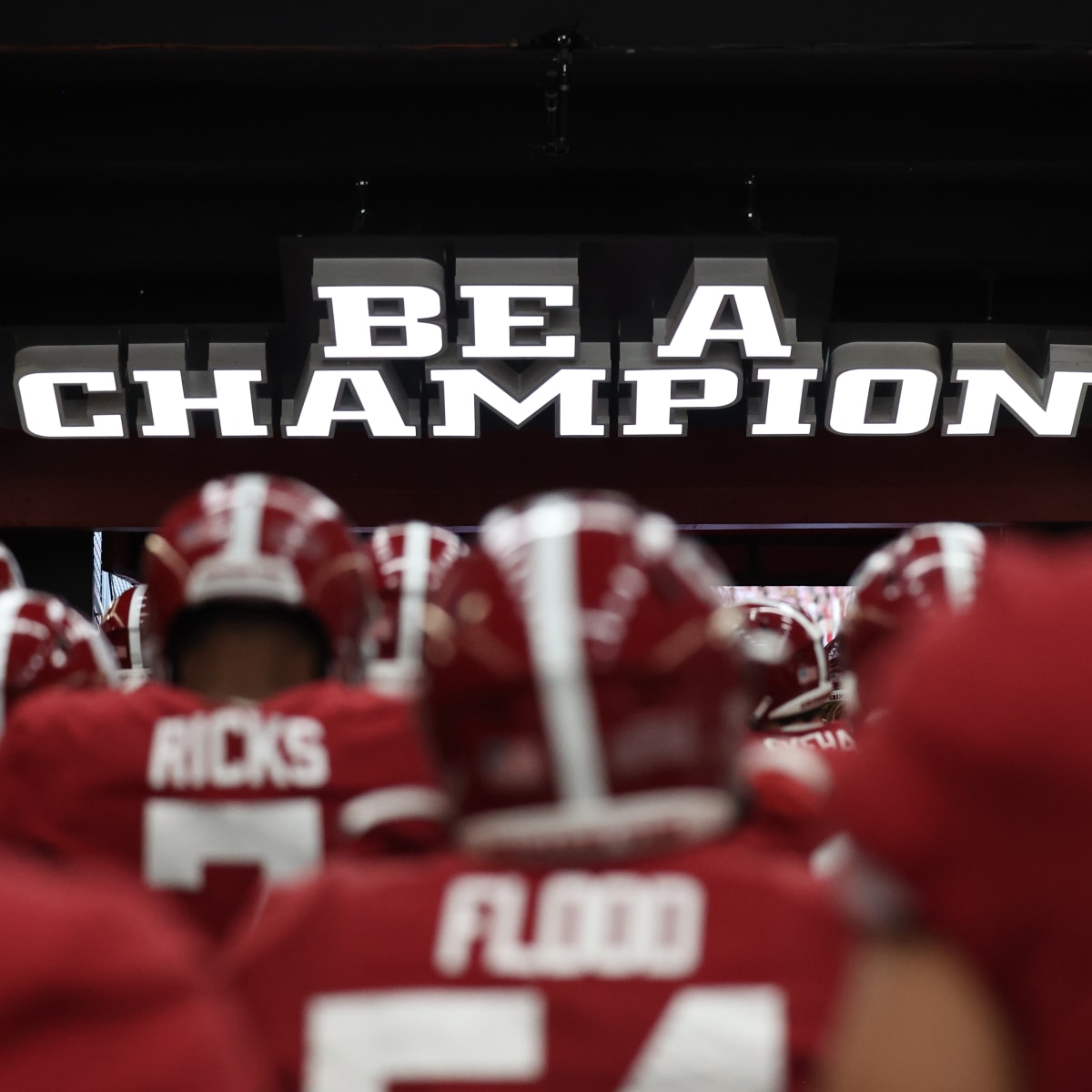 Why can't Alabama football play to its standard? How can Crimson Tide get  there? - The Athletic