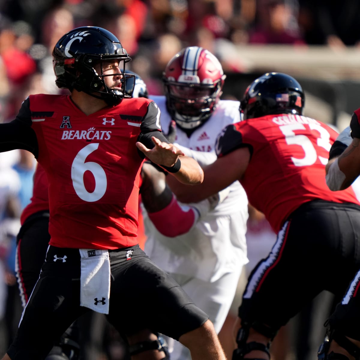 Cincinnati Bearcats Football A Powerhouse in the Classroom as Well