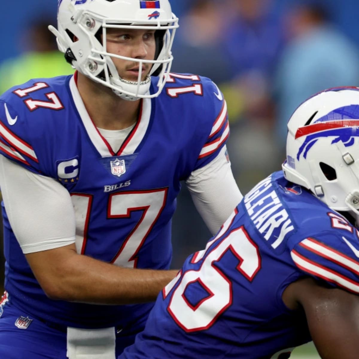 Buffalo Bills Hand Miami Dolphins Their First Loss, Take AFC East Lead -  Sports Illustrated Buffalo Bills News, Analysis and More