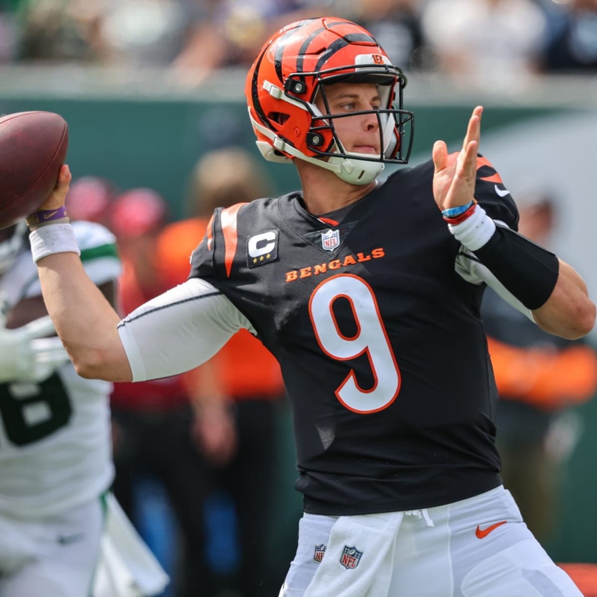 Cincinnati Bengals quarterback Joe Burrow (9) runs off the field after an NFL  football game against the New York Jets, Sunday, Sept. 25, 2022, in East  Rutherford, N.J. The Cincinnati Bengals won