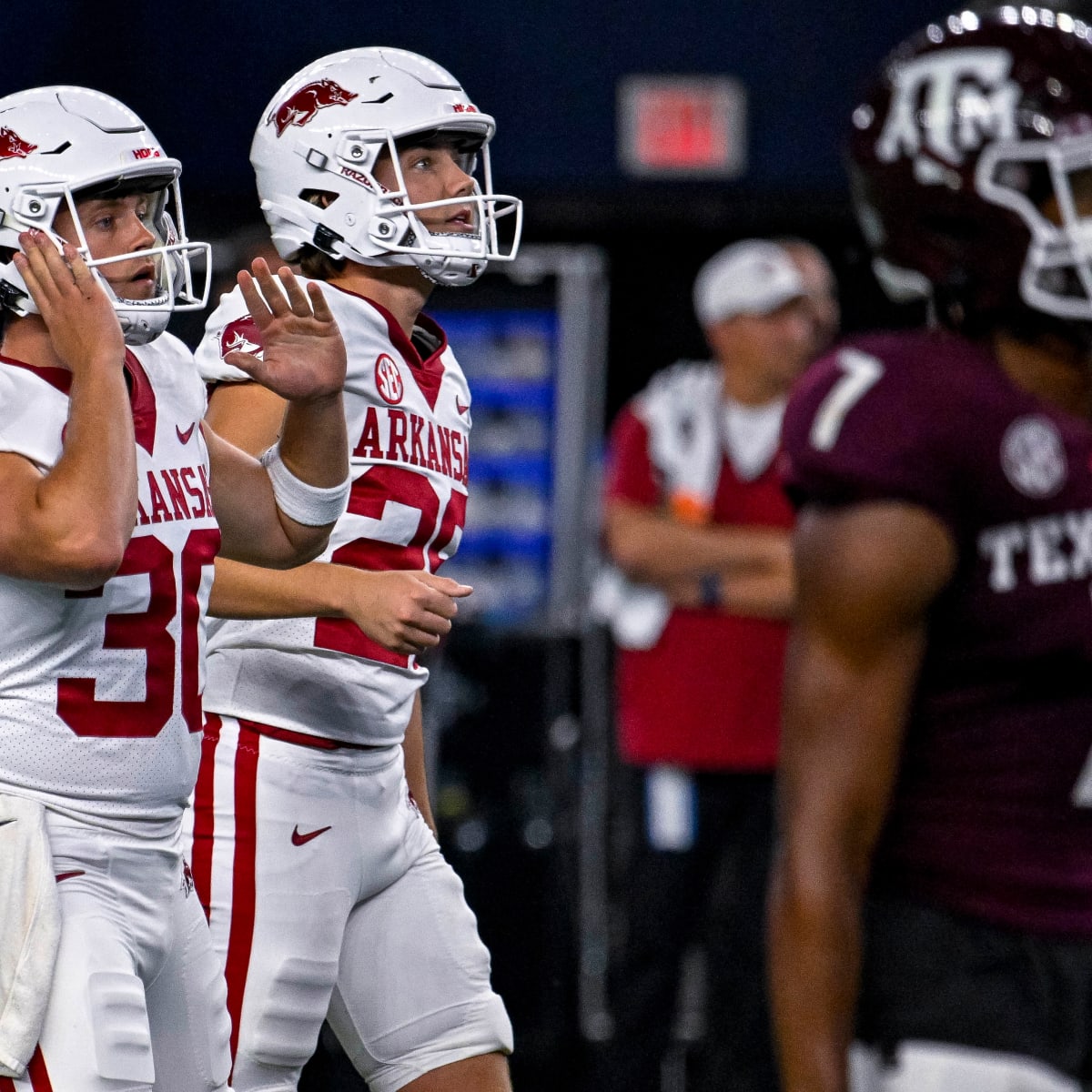 CBS broadcast incorrectly locates Arkansas football game in Little Rock