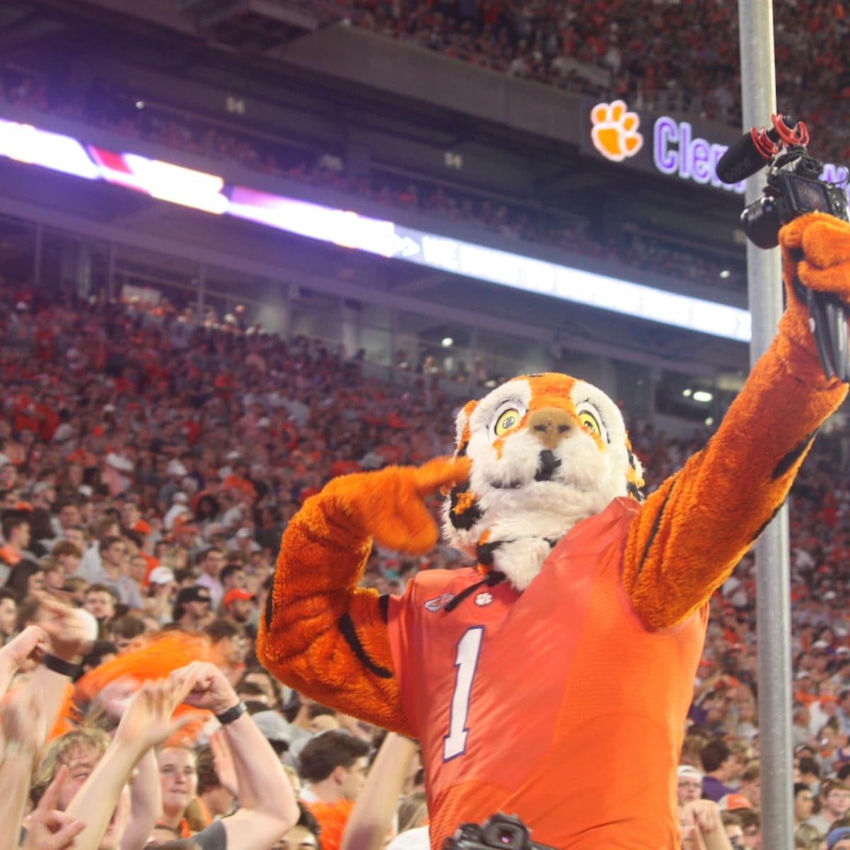 The Tiger Pregame Show: 48 Days! Dark Territory Clemson Letterman