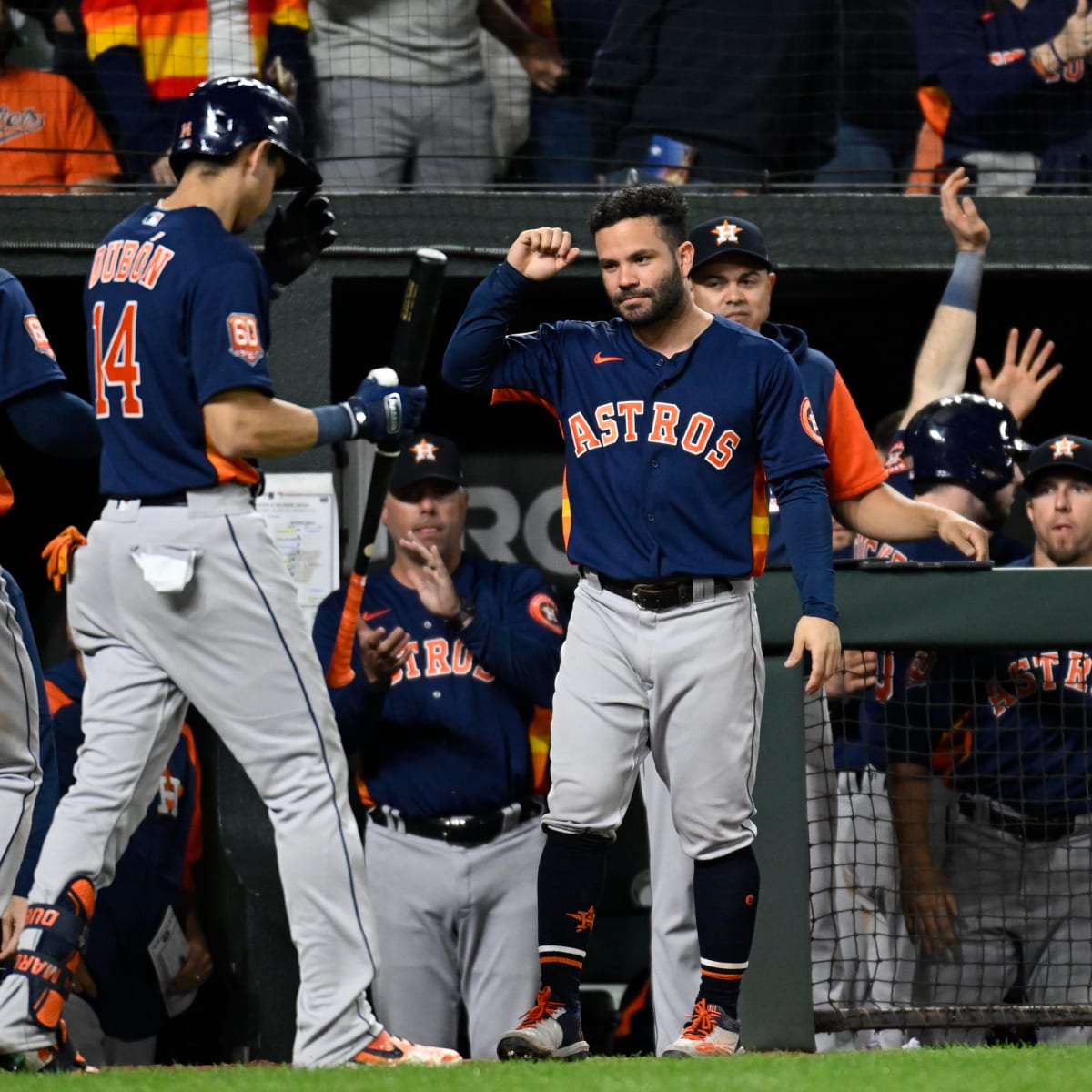 Astros rally past Orioles to give Baker milestone 100th win - The