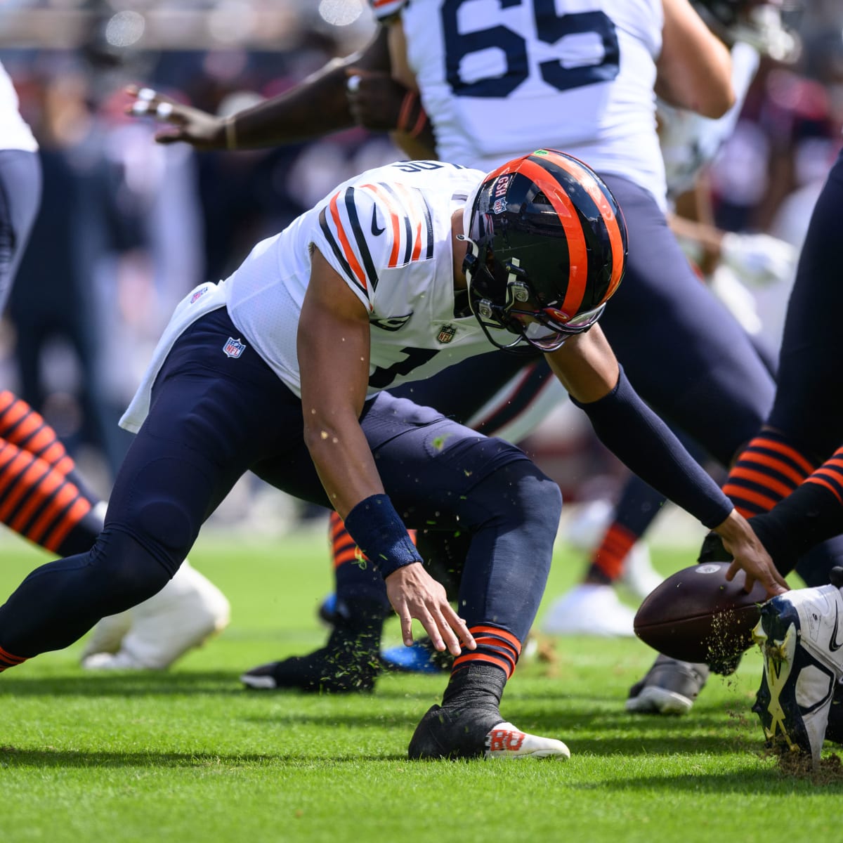 Bears QB Justin Fields: 'I played like trash' in win over Texans