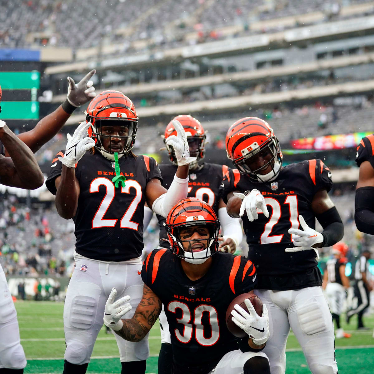 Watch: Bengals Center Ted Karras Gives Weather Forecast Ahead Of Bengals-Chiefs  Matchup - Sports Illustrated Cincinnati Bengals News, Analysis and More