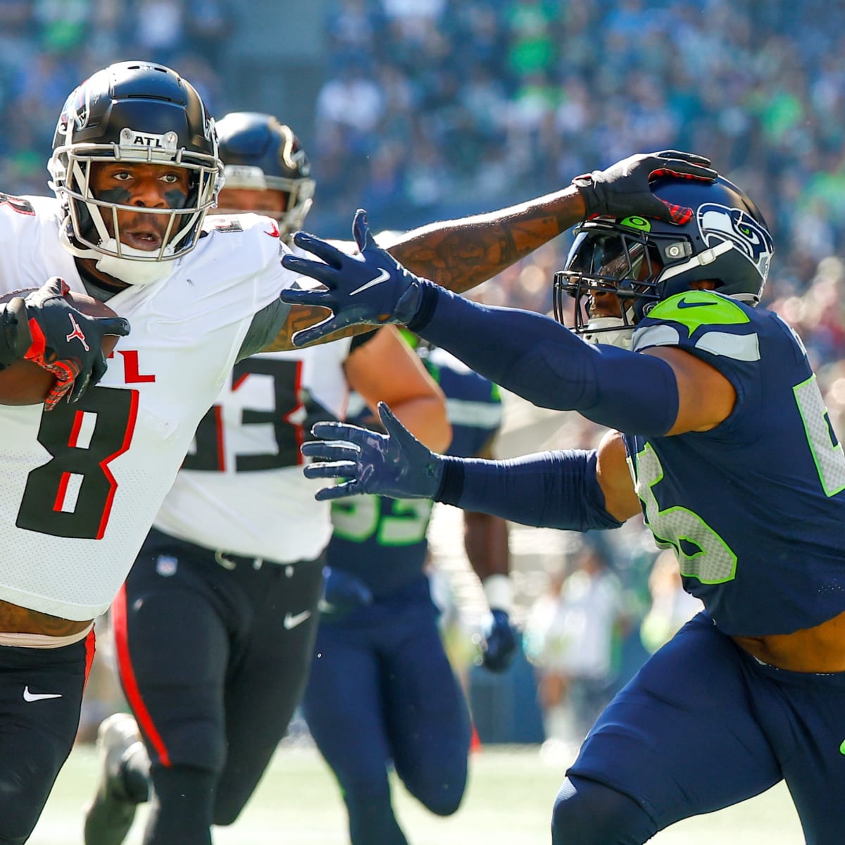 Best photos from Seahawks Week-3 loss to Falcons at Lumen Field